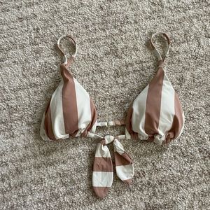 Billabong bikini top